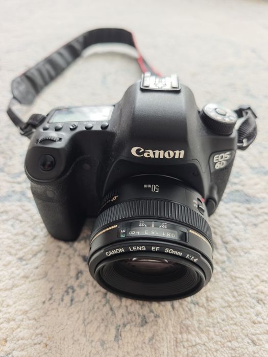 Canon 6D, WiFi, GPS + Canon 50mm F1. 4+ card 64gb+cutie