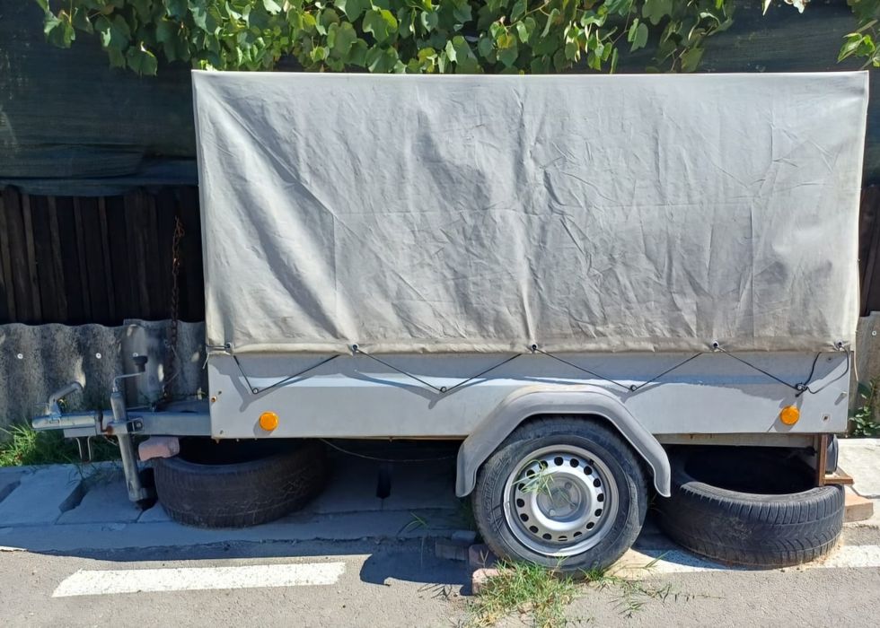 Super Ofertă - Vând Opel Zafira și remorcă