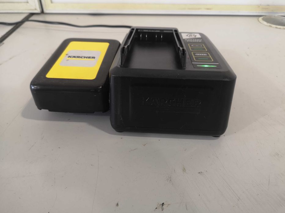 Зарядно Karcher 18V Li-ion   2.5A 65W