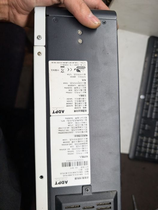 Продам солнечный инвертор не работает