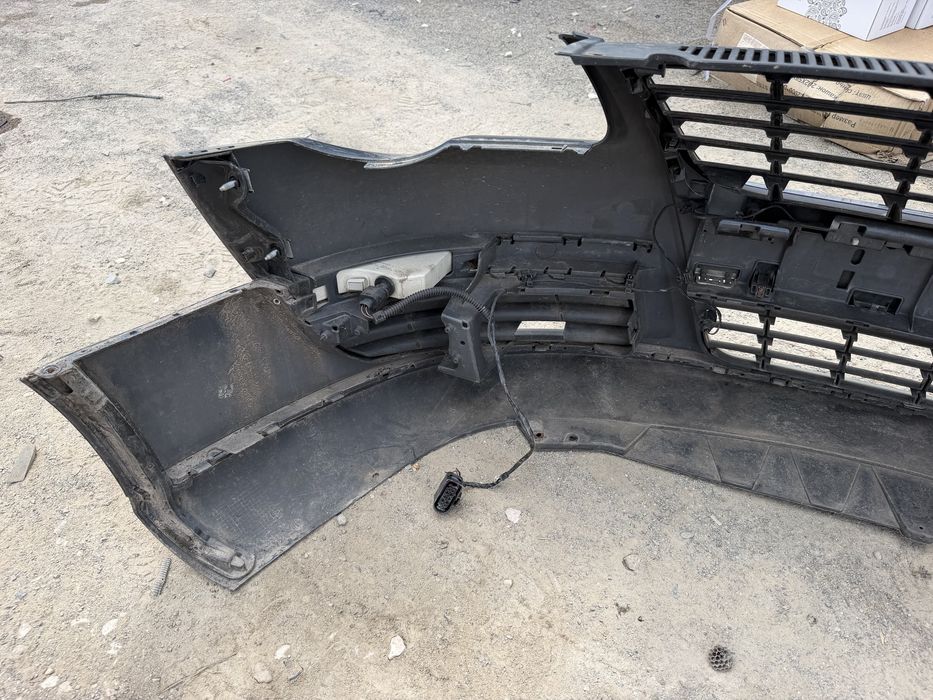 Предна броня от фв пасат 6 / vw passat 6