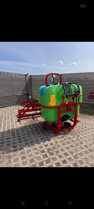 Опрыскиватель Бренди 800/15