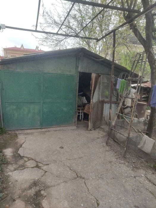 Oltintepa - Олтинтепа 3.8 ст (Циолковского) вдоль дороги первая линия