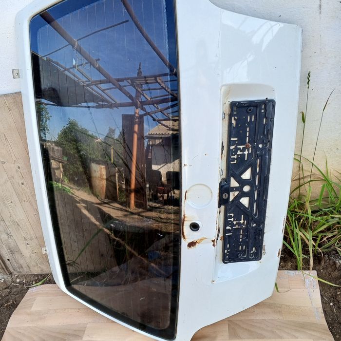 Двери на Гольф 3 Фольксваген