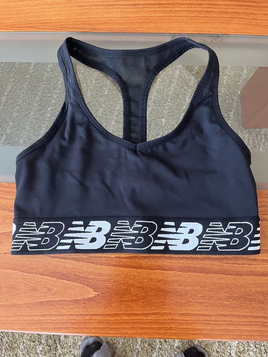 Спортно бюстие