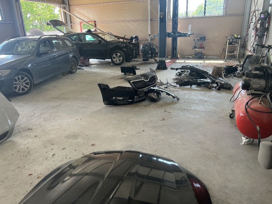 IServicii Mecanica auto  rapida ulei filtre motoare ambreiaj  cutie brate