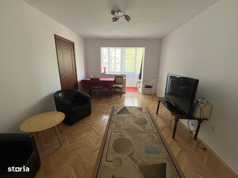 De vanzare apartament 3 camere cart. Budai