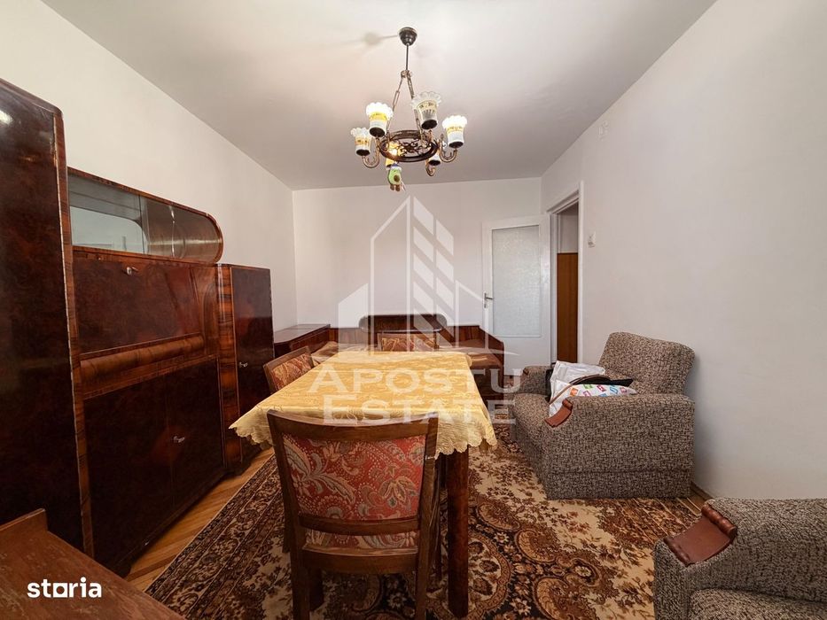 Apartament 3 camere de inchiriat, Complex Studentesc