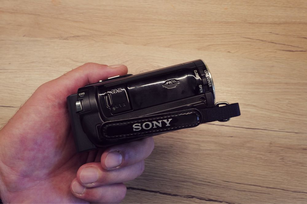 Camera video Sony Handycam HDR-CX115 lentile Zeiss SD card Touchscreen