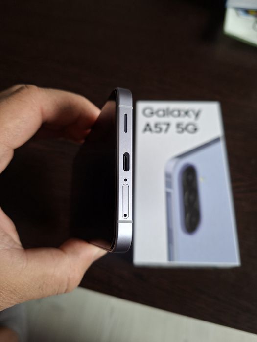 Vand Samsung A57 5G 128 GB Awesome Lilac nou