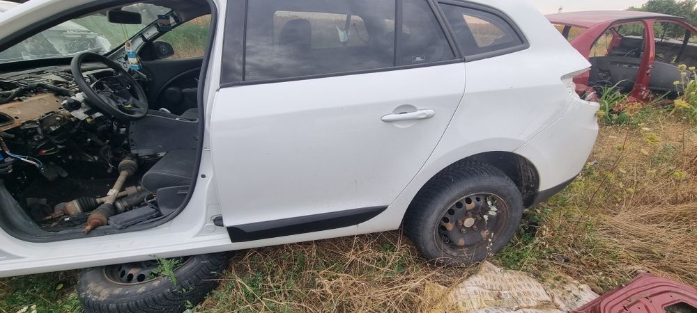 usa stanga spate renault megane 3 break