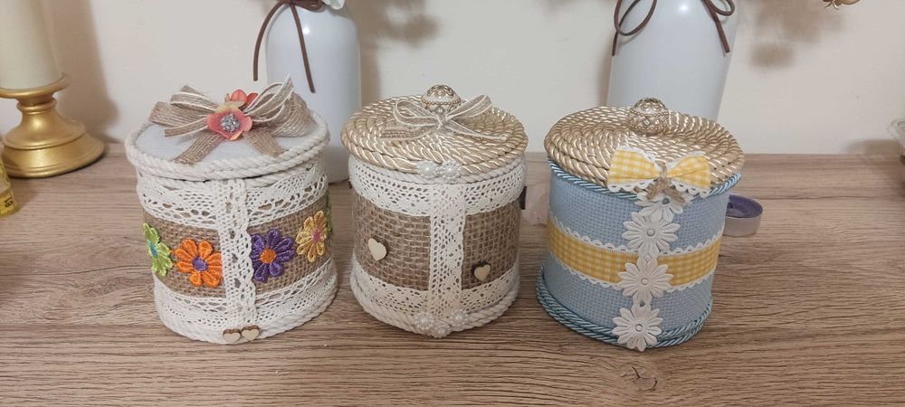 Ръчно изработени кутийки и панерки