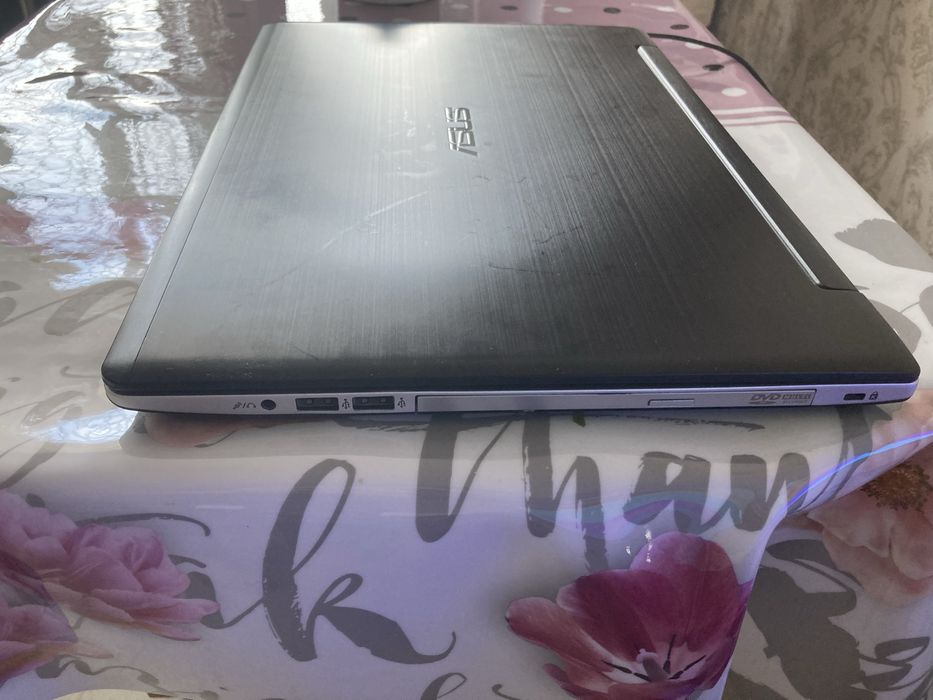 Продам ноутбук Asus