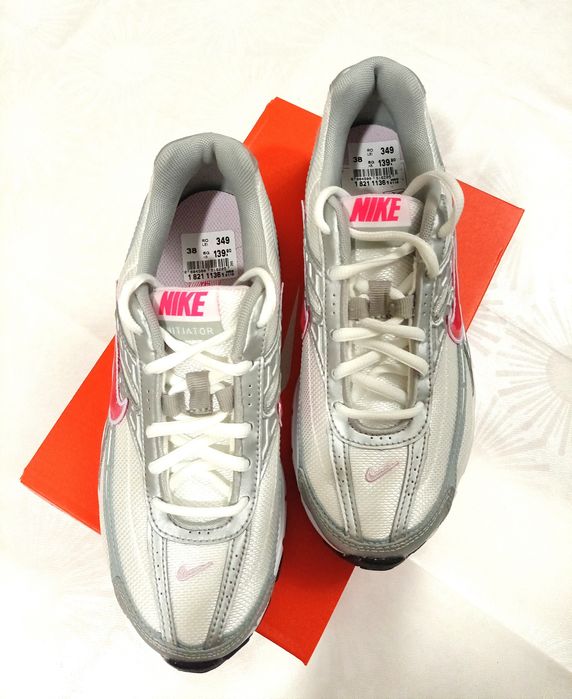 Adidași Nike pentru damă