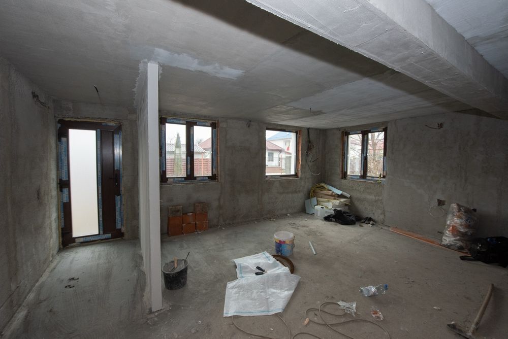 Vând casă în municipiul Brașov