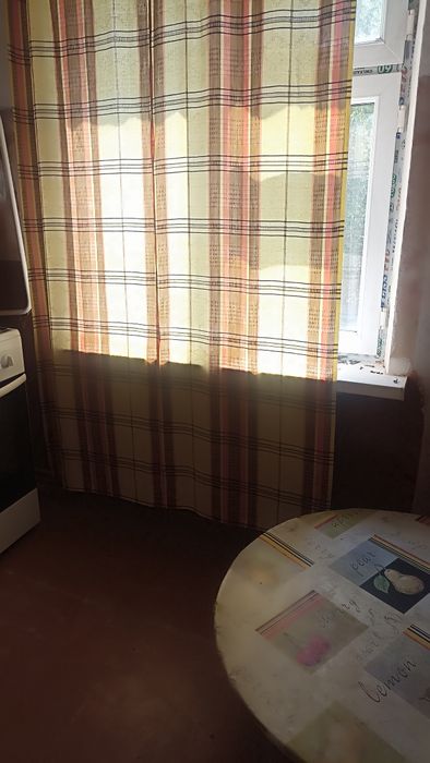 Продам квартиру, 3-х комнатную