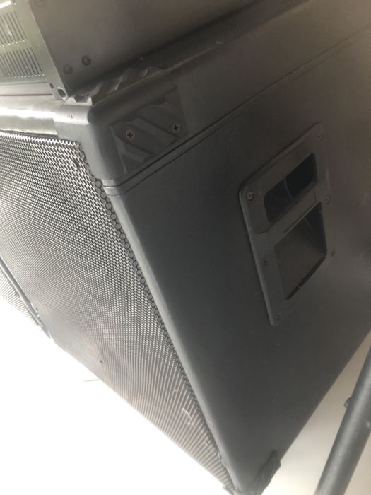 Vând Doi bași pasivi 600w