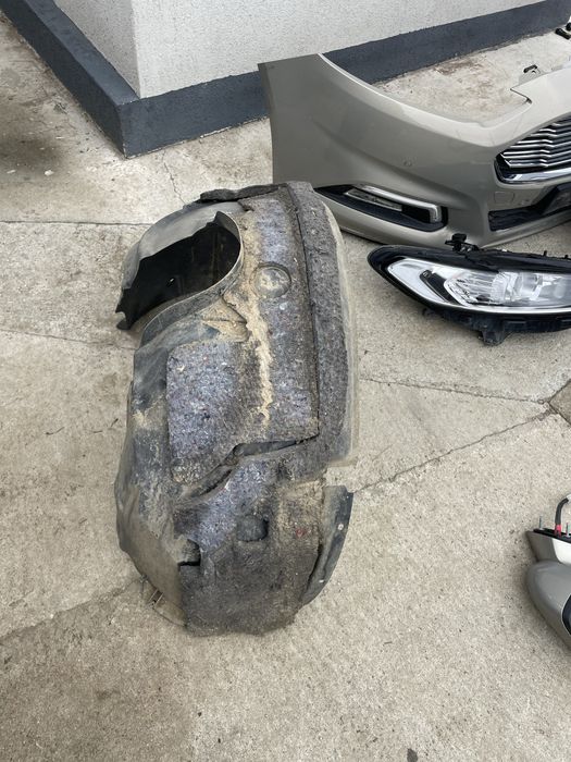 Carenaj roata stanga / dreapta Ford Mondeo mk5 complet
