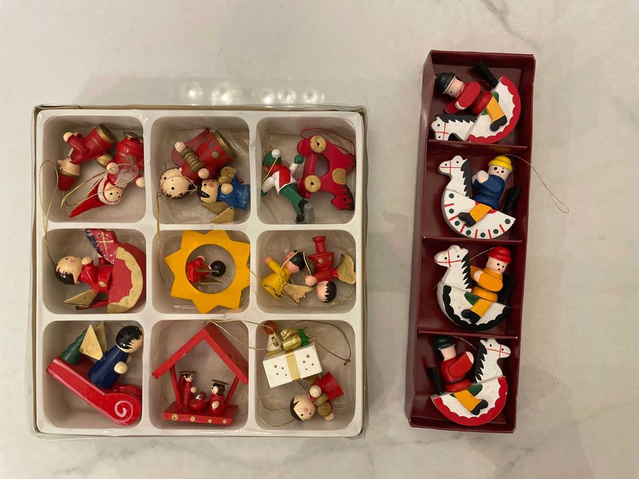 Figurina la BUCATA decor brad craciun camera copilului unicat vechi