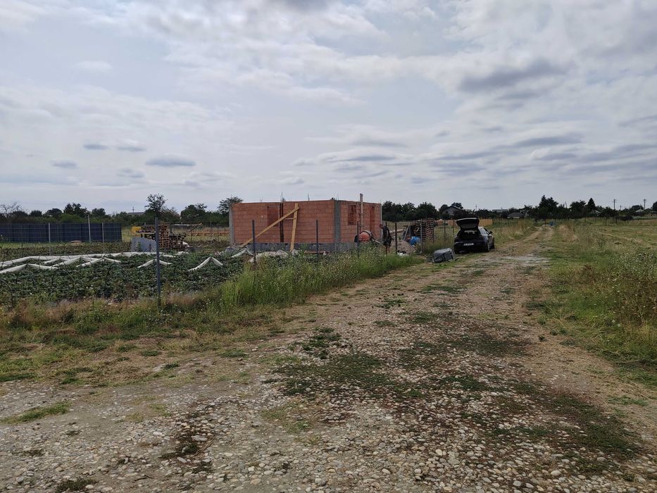 Teren de vânzare intravilan