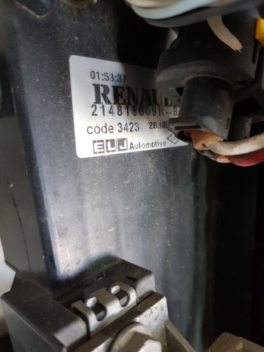 Electroventilator Renault Captur Logan Clio 214818009R