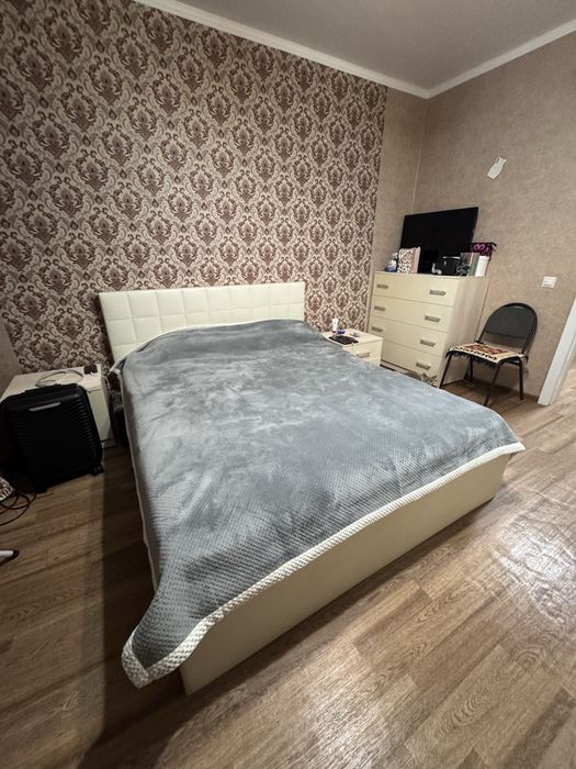 Продаю двухспальный кровать