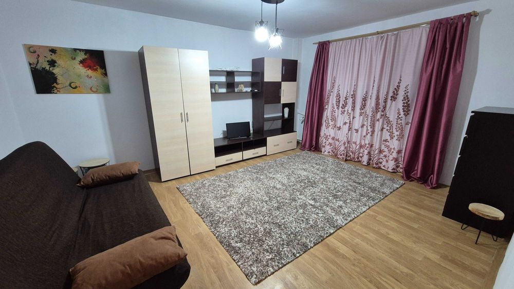 Proprietar inchiriez garsoniera spatioasa