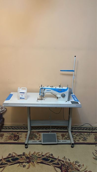 Швейную машинку