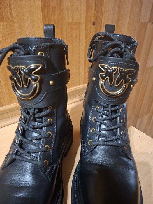 Оригинални боти pinko