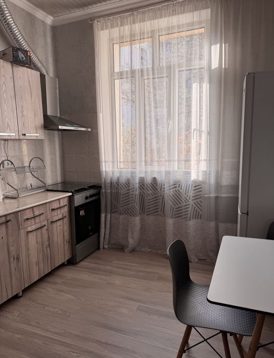 Аренда 2/3/4. Тарасса Шевченко. В центре города