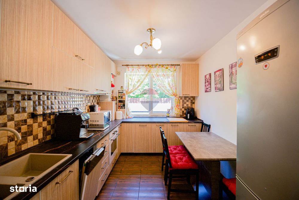 Vila individuala de inchiriat, 4 camere, 111mp, Rosu, Chiajna