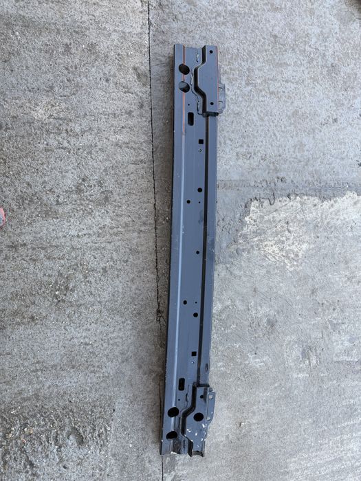 Armatura bara fata Duster 3