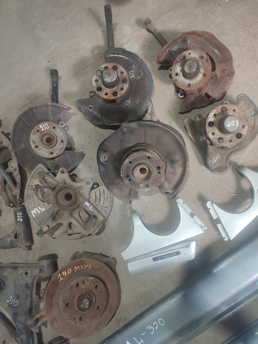 Запчасти на Мерседес