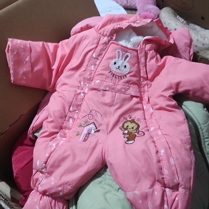 Продам комбинезоны не дорого