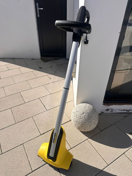 Perie curățat terasa Karcher pcl4