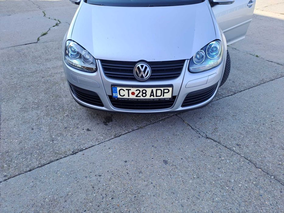 WV golf 5.  2.0 tdi