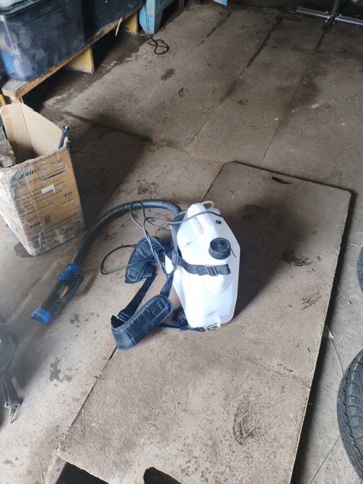 Электрический опрыскиватель