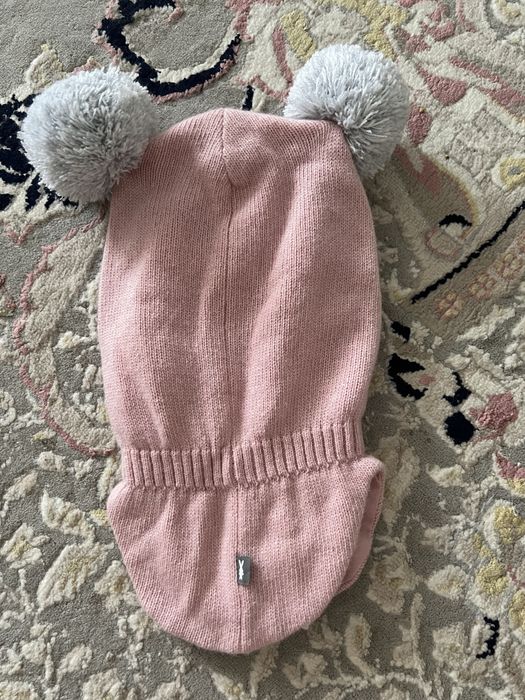 Продам шапку-шлем на девочку