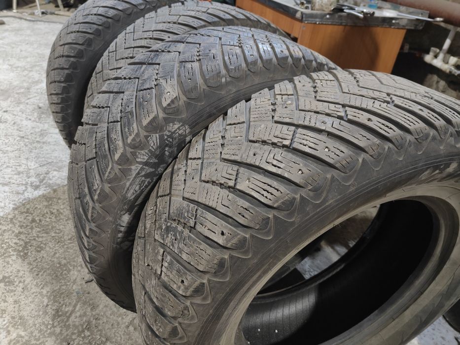 Шины зимние   Good Year ULTRA GRIP