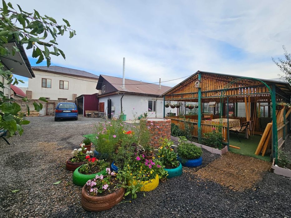 Срочно!!! Продажа дома 10 соток. Юго-Восток левая сторона . Торг