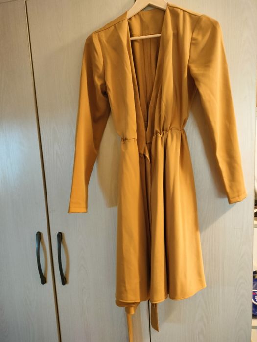 Продам женскую одежду