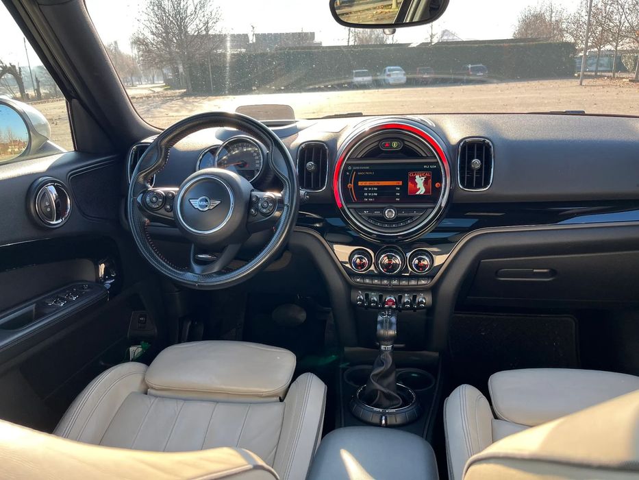 Mini Countryman Countryman,diesel,automatic,piele crem,trapa,ACC,keyless,hayon automat