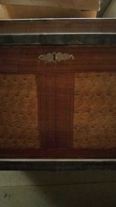 Продавам старинни сандъци - ракли, 3 броя.