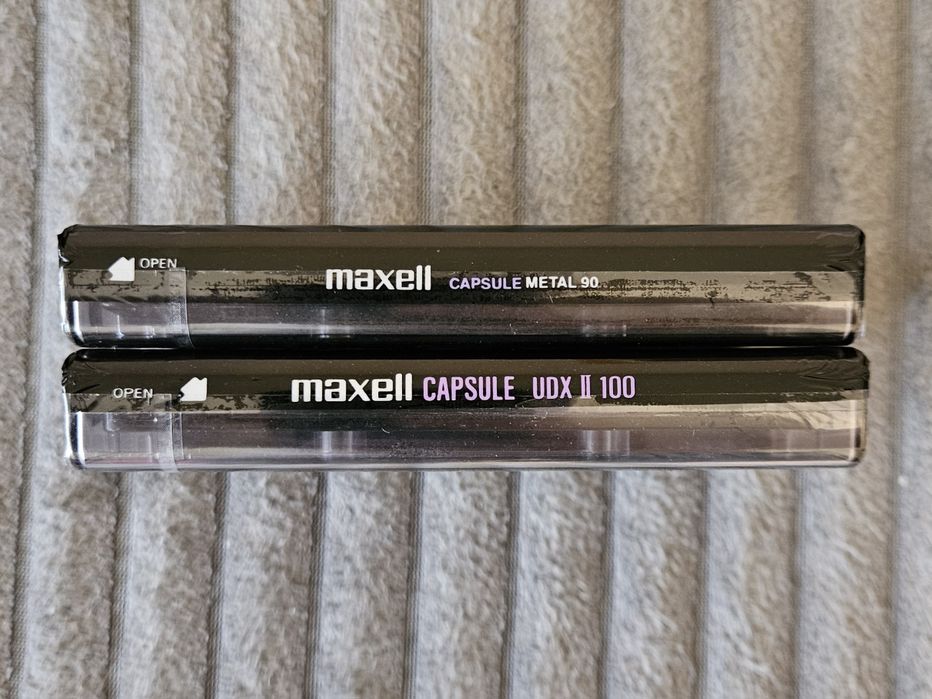 2 Casete Audio Maxell Capsule Metal + Chrome Japan 1992
