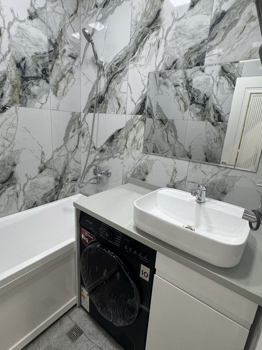 Срочно ! Продается квартира с ремонтом и мебелью ! 1в2/5/5