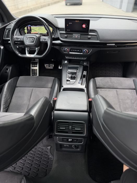 Audi Q5 Quattro S-Line 2019 • 2.0 TDI 190 CP • Pano • Webasto • 360°