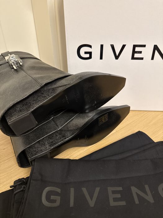 Givenchy cowboy боти ,чисто нови.