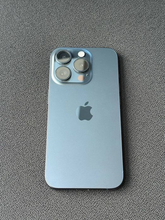 Продам iphone 15 pro
