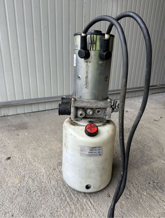 Pompă electrică hidraulică LETRIKA 3kw bazin 5 litri 24v