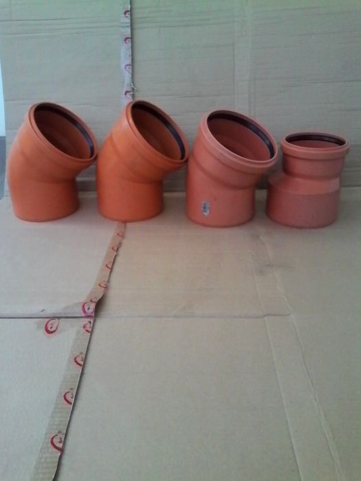 Coturi,garnituri canalizare,reductie,fitinguri.Noi.